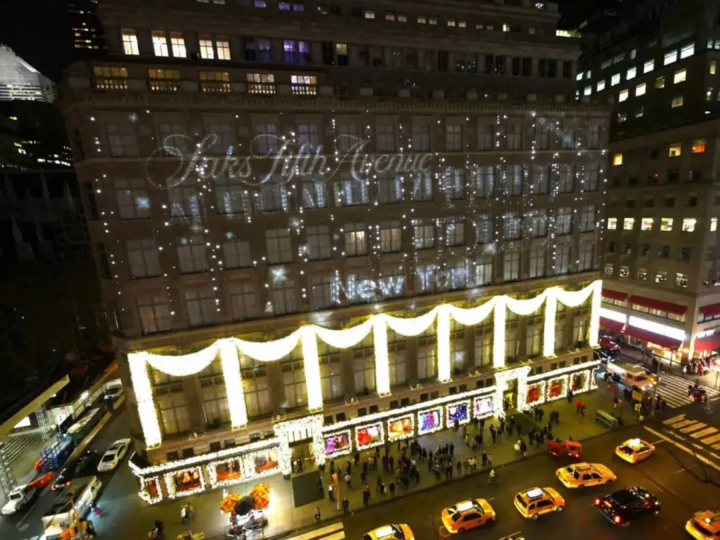 Saks Fifth Avenue Manhattan flagship holiday projection — content by Pixel Rain Digital, activation by Integrated Visions